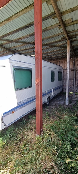 Adria Unica 562 UL 3 of 11