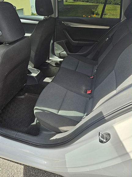 Skoda Octavia 7 of 8