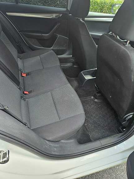 Skoda Octavia 8 of 8