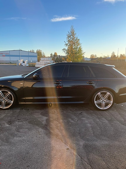 Audi A6 4 of 6