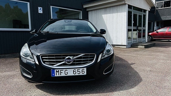 Volvo V60 6 of 24