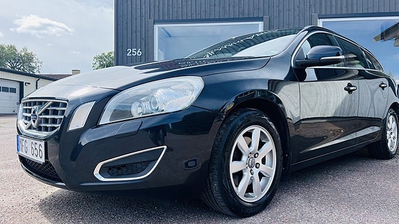 Volvo V60 5 of 24