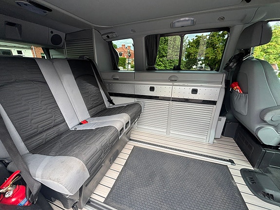 Mercedes-Benz Viano Marco Polo CDI 12 of 16
