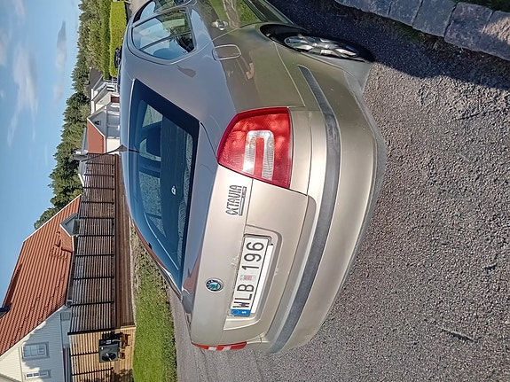 Skoda Octavia 4 of 7