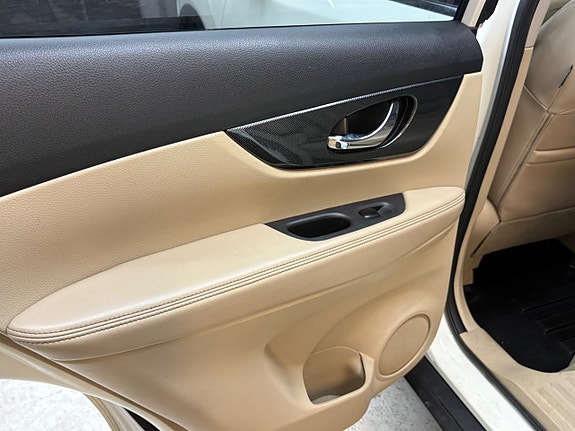 Nissan X-Trail 14 of 25