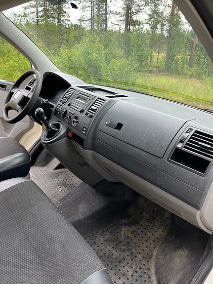 Volkswagen Transporter 5 of 7