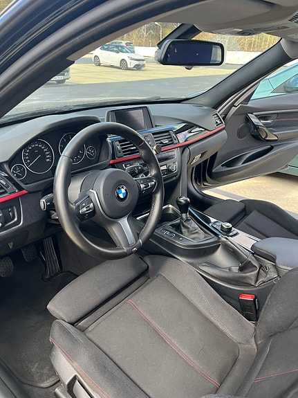 BMW 318d 10 of 11
