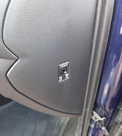 Volkswagen T-Roc 14 of 21