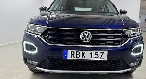 Volkswagen T-Roc 5 of 21