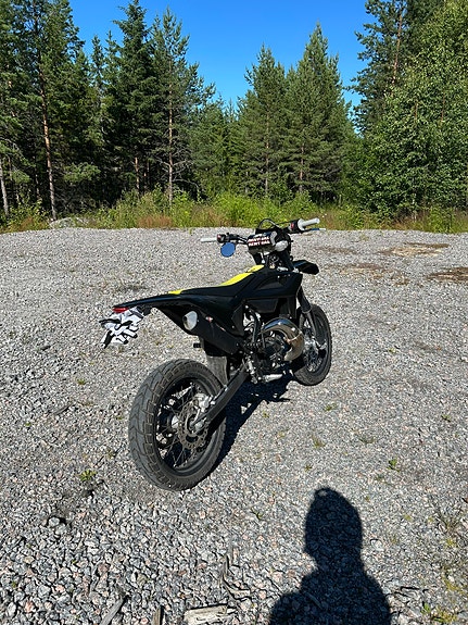 Beta RR50 Track 4 of 7