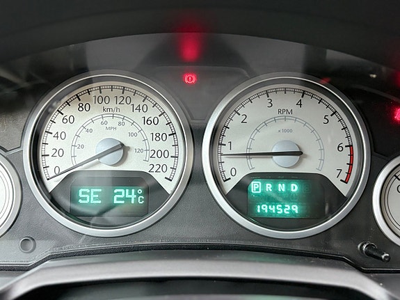 Chrysler Grand Voyager 18 of 23