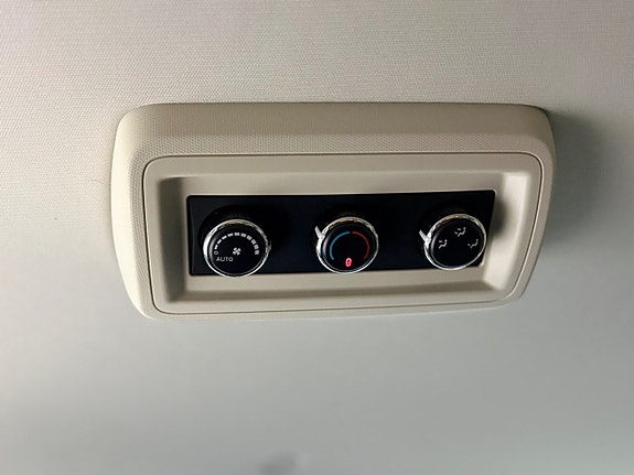 Chrysler Grand Voyager 14 of 23