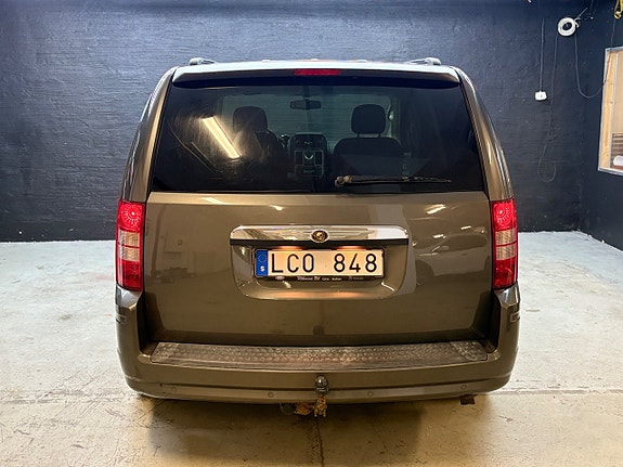 Chrysler Grand Voyager 7 of 23