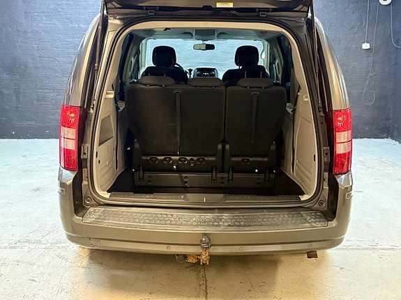 Chrysler Grand Voyager 11 of 23