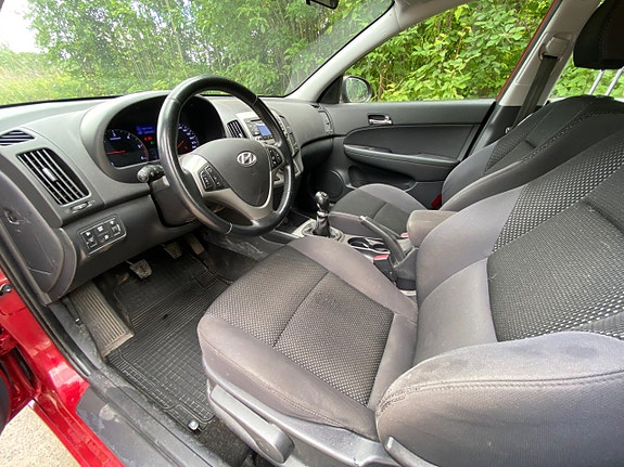 Hyundai i30 6 of 14