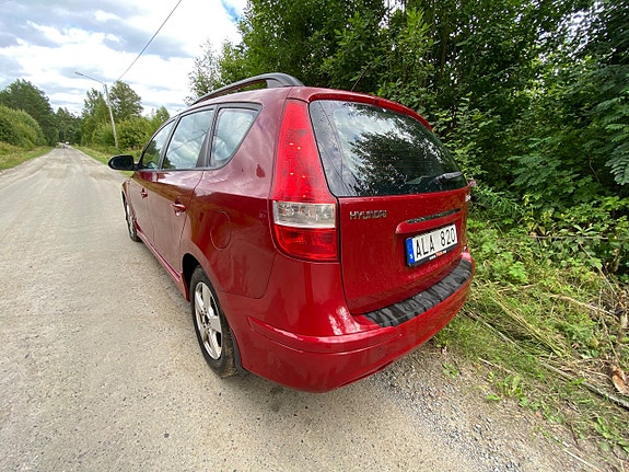 Hyundai i30 4 of 14