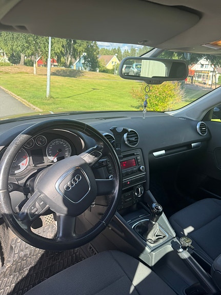 Audi A3 4 of 7
