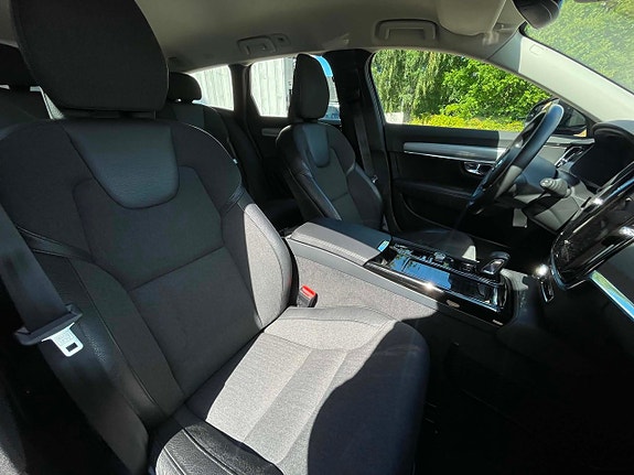 Volvo V90 18 of 26