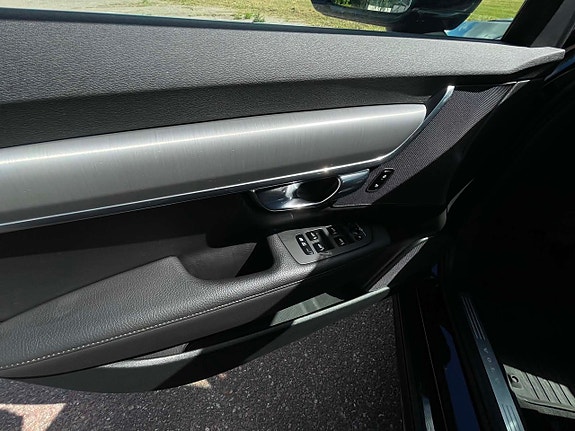 Volvo V90 20 of 26