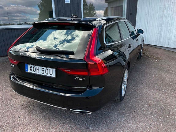 Volvo V90 13 of 26