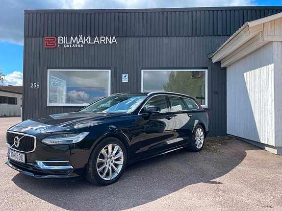 Volvo V90 2 of 26