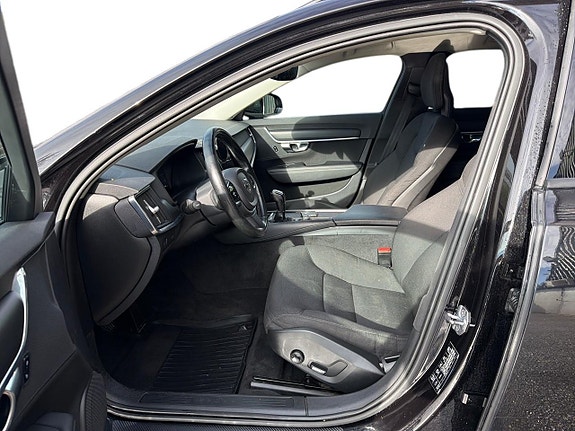 Volvo V90 9 of 22