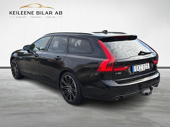 Volvo V90 15 of 22
