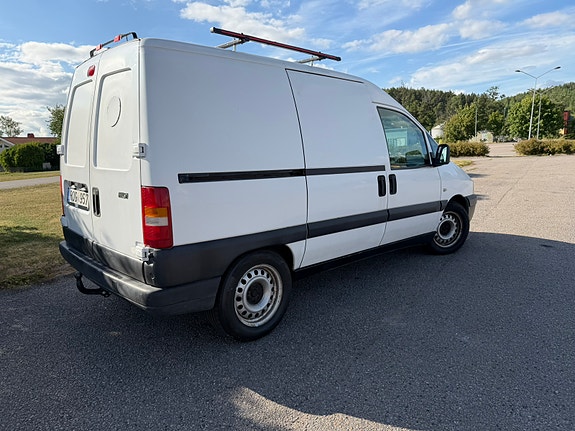Peugeot Expert 3 of 10