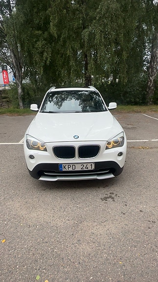BMW X1 3 of 8