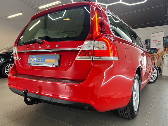 Volvo V70 11 of 27