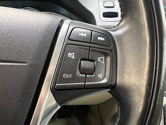 Volvo V70 20 of 27