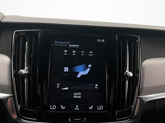 Volvo V90 24 of 30