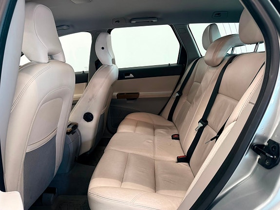 Volvo V50 9 of 18