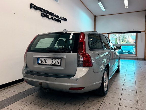 Volvo V50 7 of 18