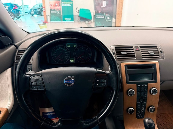 Volvo V50 14 of 18