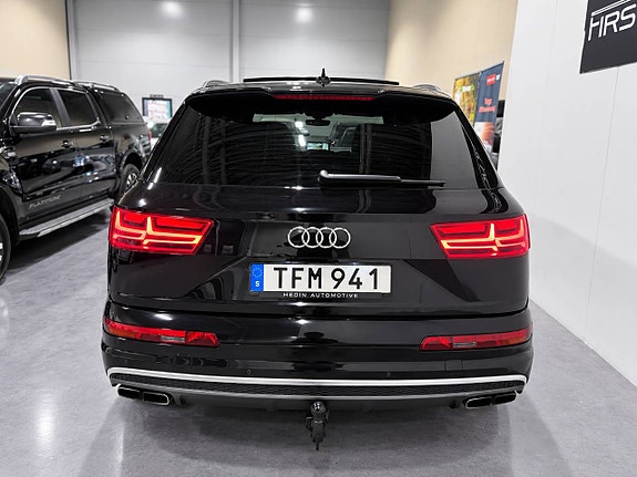 Audi SQ7 8 of 30