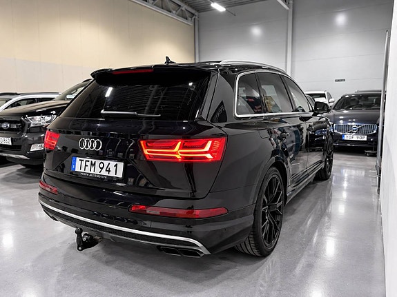 Audi SQ7 9 of 30