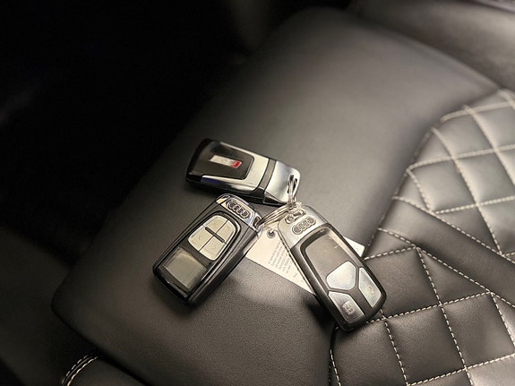 Audi SQ7 30 of 30