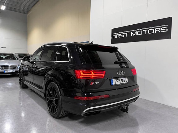 Audi SQ7 6 of 30