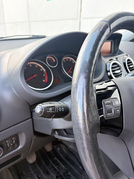 Opel Corsa 6 of 9