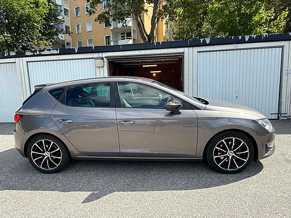 Seat Leon 4 of 11