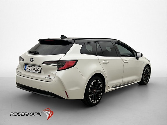 Toyota Corolla 8 of 30
