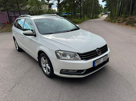Volkswagen Passat 5 of 9