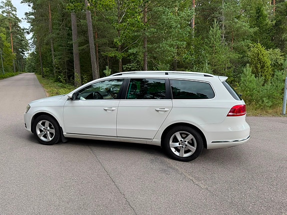 Volkswagen Passat 6 of 9