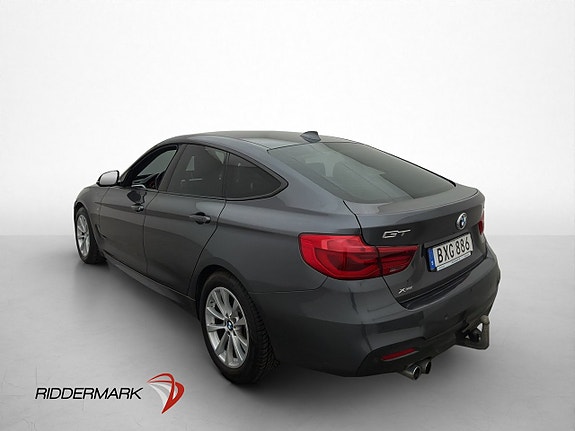 BMW 330i 5 of 30