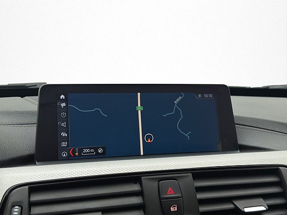 BMW 330i 17 of 30