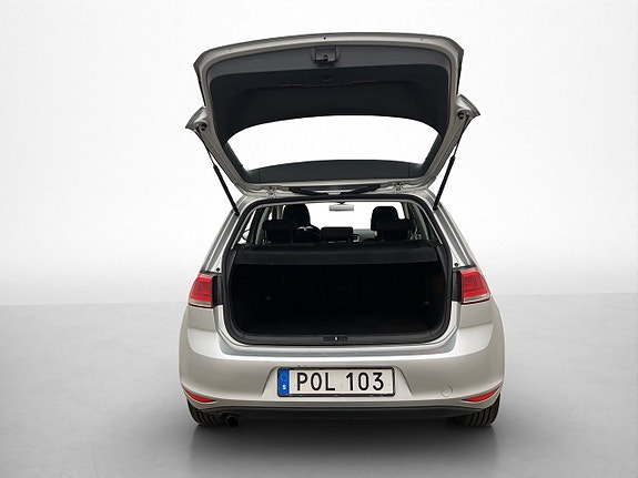 Volkswagen Golf I 21 of 26