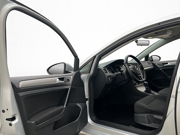 Volkswagen Golf I 9 of 26