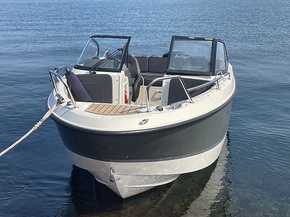 Uttern T51, 2018 2 of 15