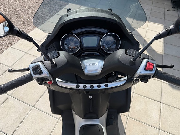 Piaggio MP3 500 HPE 0.5 CVT Business  Endast 350 mil . 8 of 18